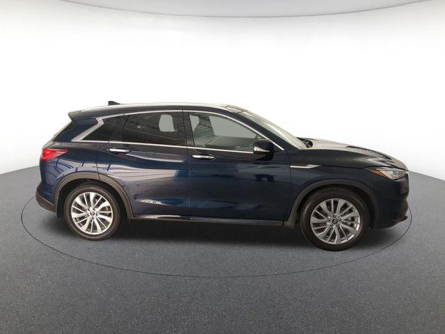 صورة 4 لـ 2023 Infiniti QX50 LUXE AWD