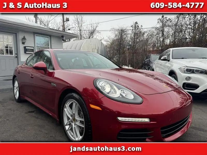 2016 Porsche Panamera