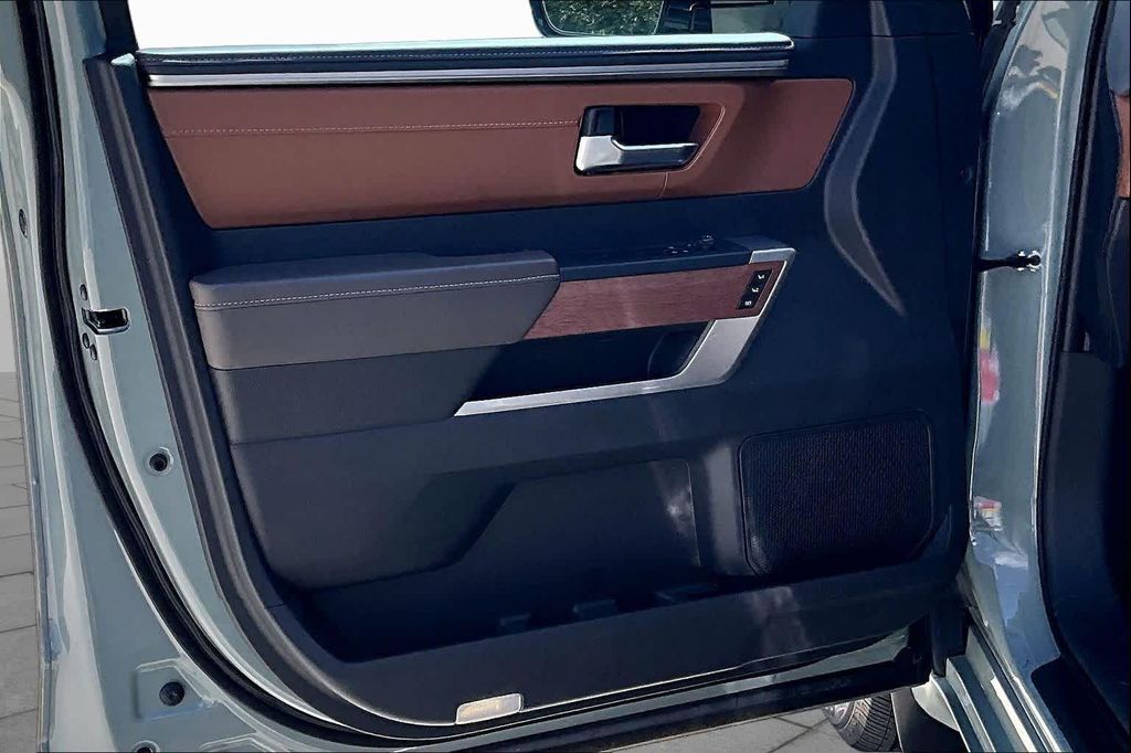 2025 Toyota SEQUOIA 1794 EDITION 照片 20