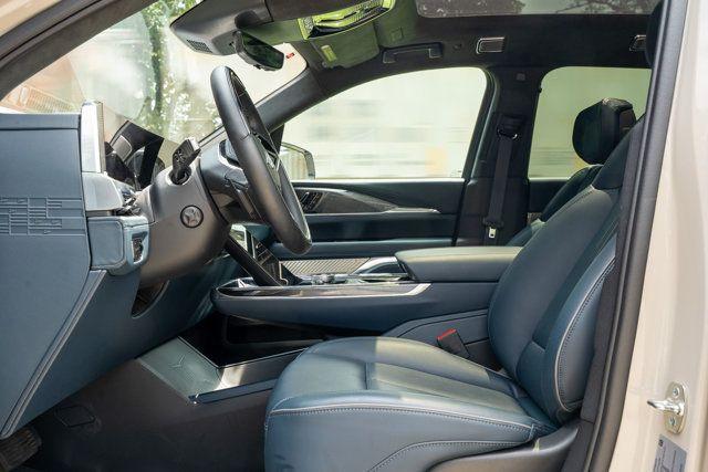 صورة مصغرة 18 لـ 2026 Cadillac ESCALADE IQ PREMIUM SPORT