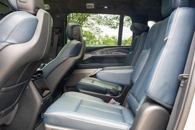 صورة مصغرة 46 لـ 2026 Cadillac ESCALADE IQ PREMIUM SPORT
