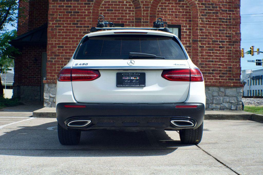 MERCEDES-BENZ E-CLASS - 6