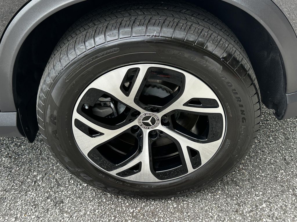 صورة مصغرة 23 لـ 2025 Mercedes-BENZ GLC