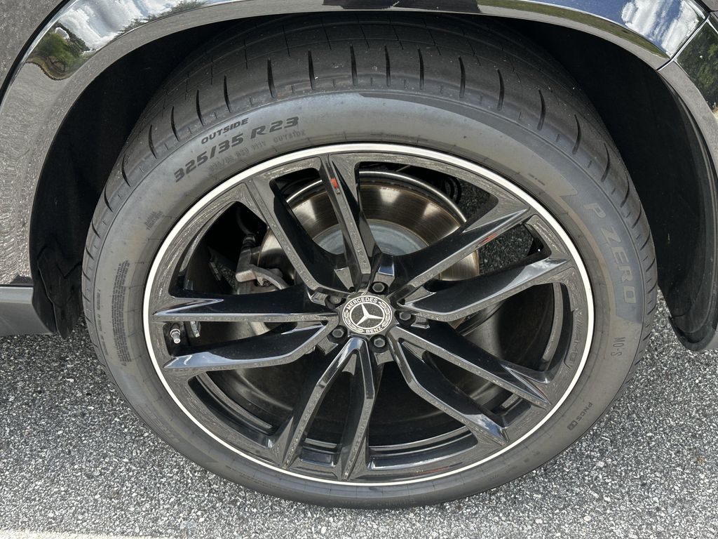 2025 Mercedes-BENZ GLS — миниатюра 24