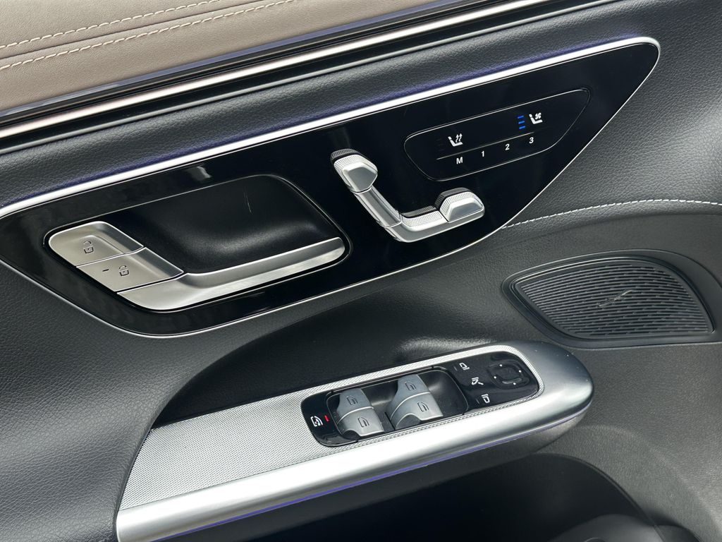 صورة مصغرة 12 لـ 2026 Mercedes-BENZ EQE