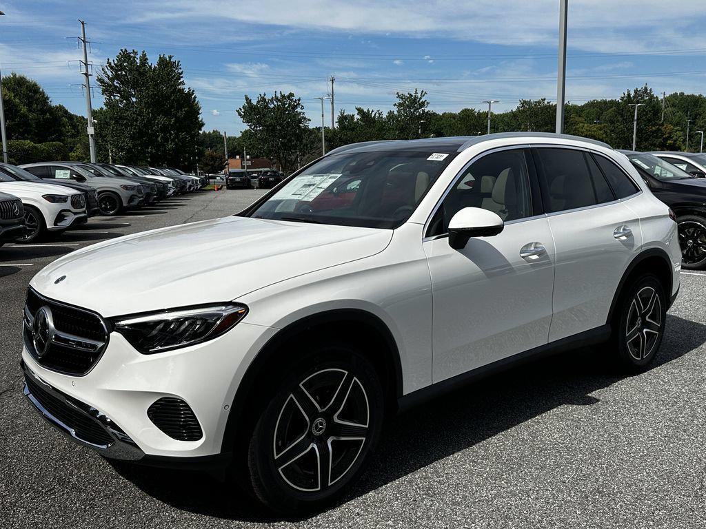 2026 Mercedes-BENZ GLC — фото 4