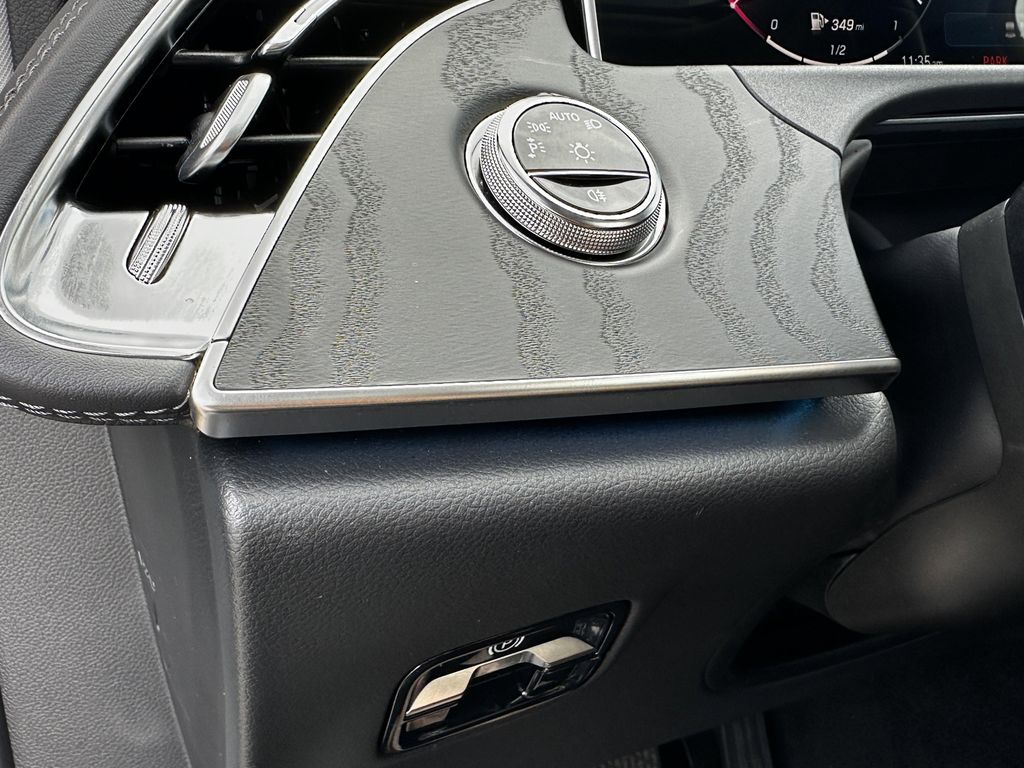 2025 Mercedes-BENZ E-CLASS — миниатюра 35