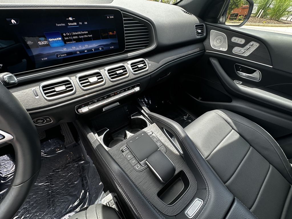 2025 Mercedes-BENZ GLE 缩略图 30
