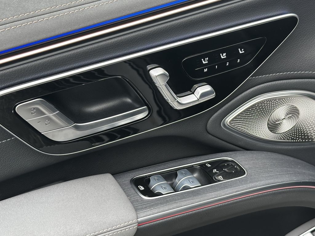 صورة مصغرة 12 لـ 2024 Mercedes-BENZ EQS