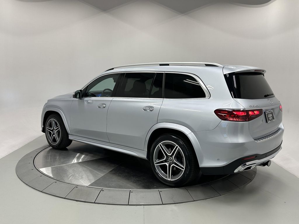 2025 Mercedes-BENZ GLS — фото 6