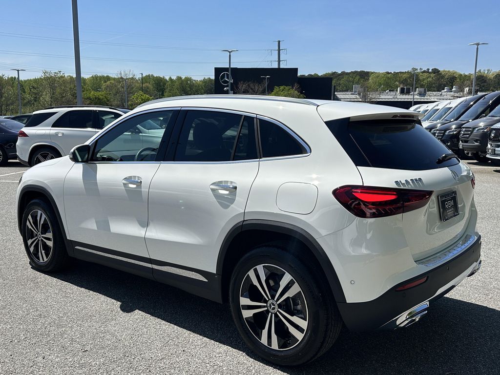 MERCEDES-BENZ GLA-CLASS - 6