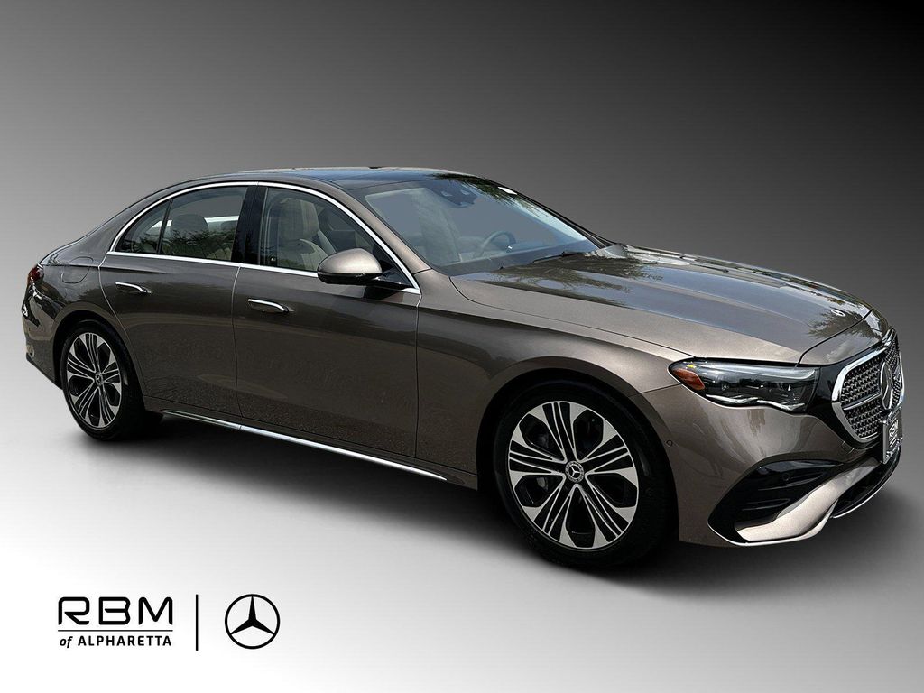 2026 Mercedes-BENZ E-CLASS — фото 1
