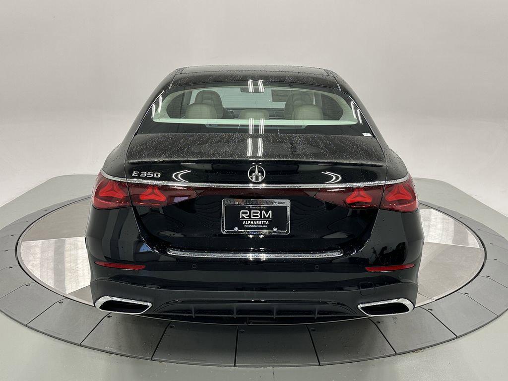 MERCEDES-BENZ E-CLASS - 3