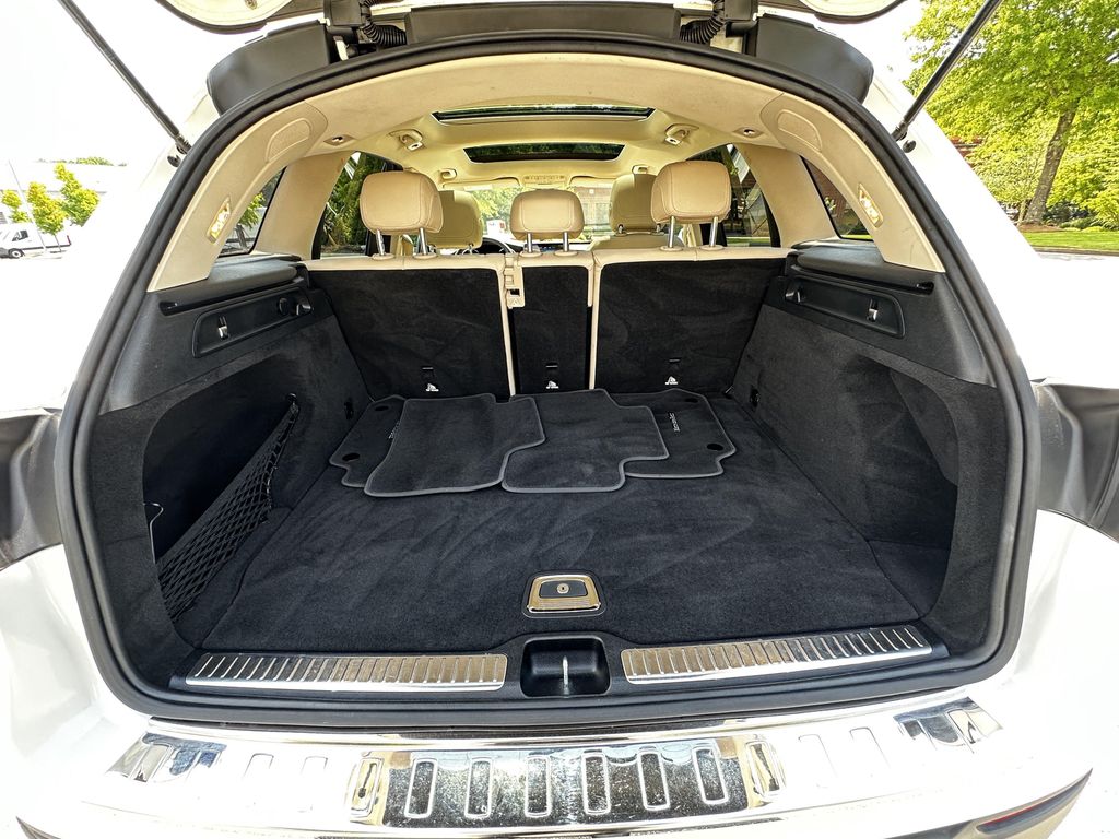 صورة مصغرة 21 لـ 2021 Mercedes-BENZ GLC