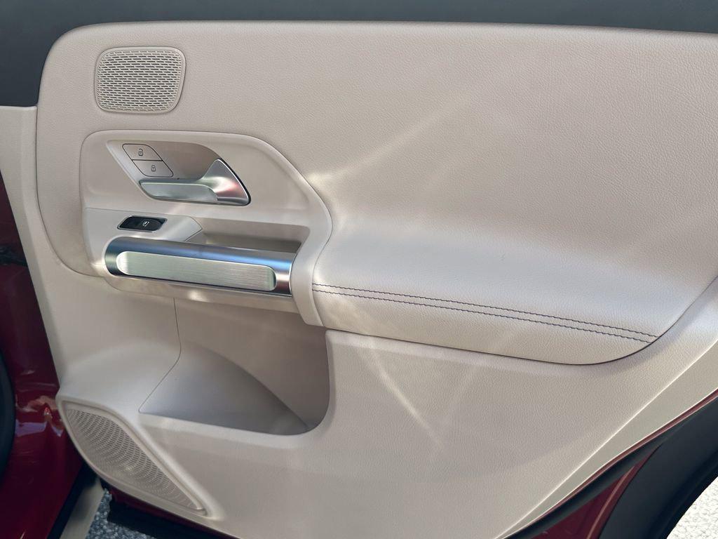 صورة مصغرة 19 لـ 2026 Mercedes-BENZ GLB