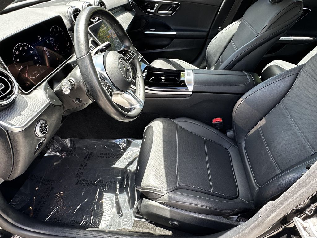 2025 Mercedes-BENZ C-CLASS — миниатюра 11