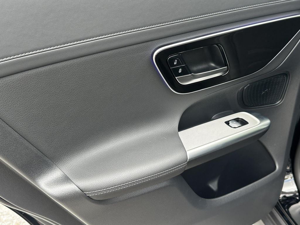 2026 Mercedes-BENZ GLC 缩略图 24