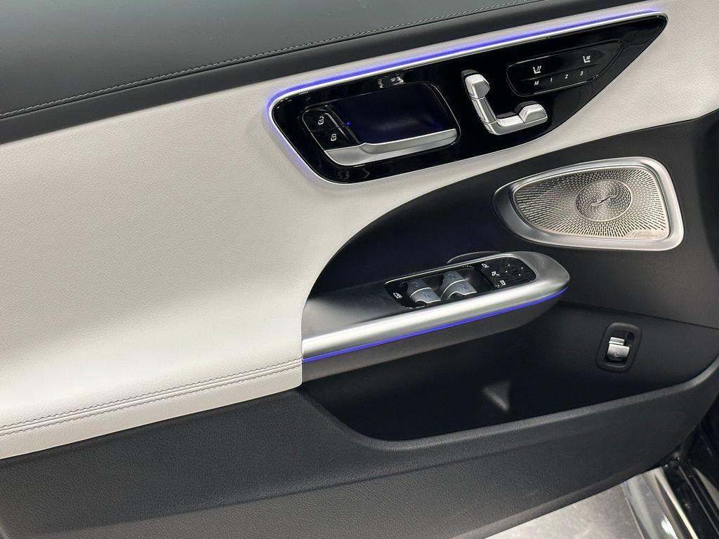صورة مصغرة 11 لـ 2026 Mercedes-BENZ C-CLASS