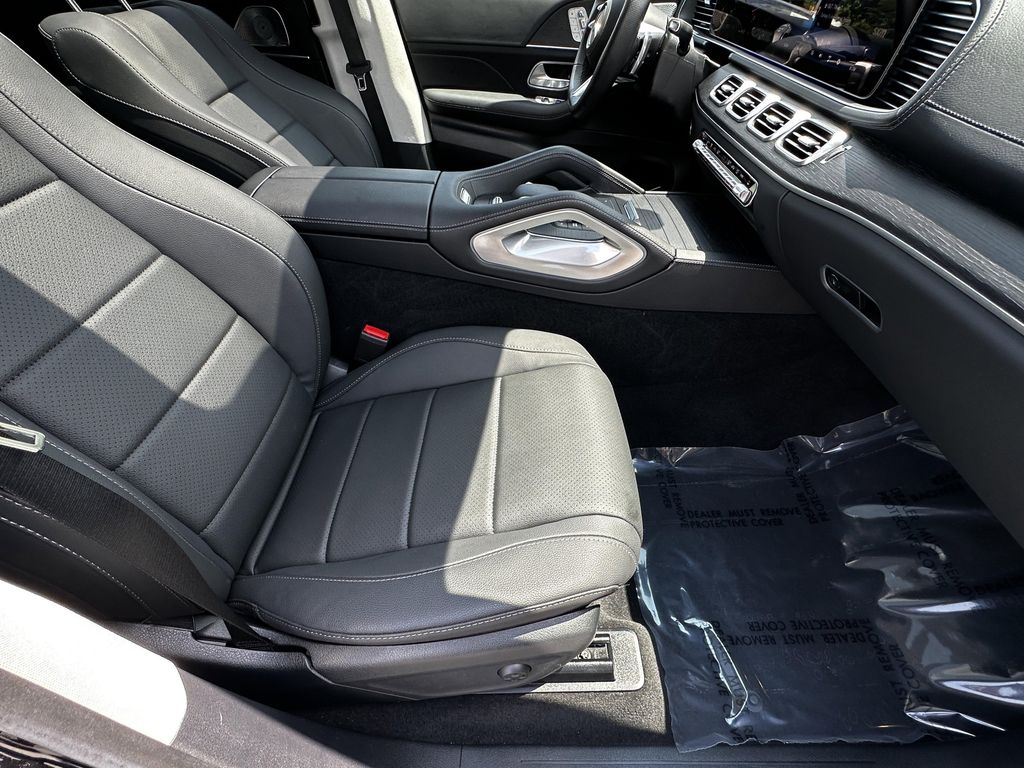 صورة مصغرة 15 لـ 2026 Mercedes-BENZ GLS