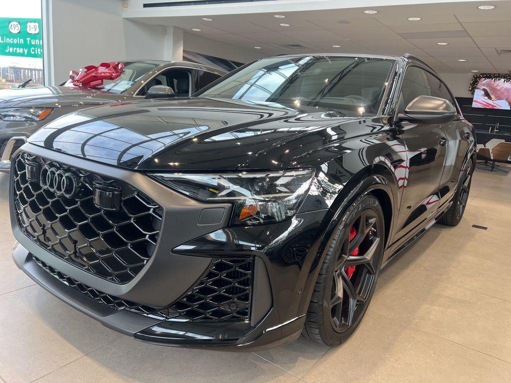 New 2026 Audi RS Q8 4.0T