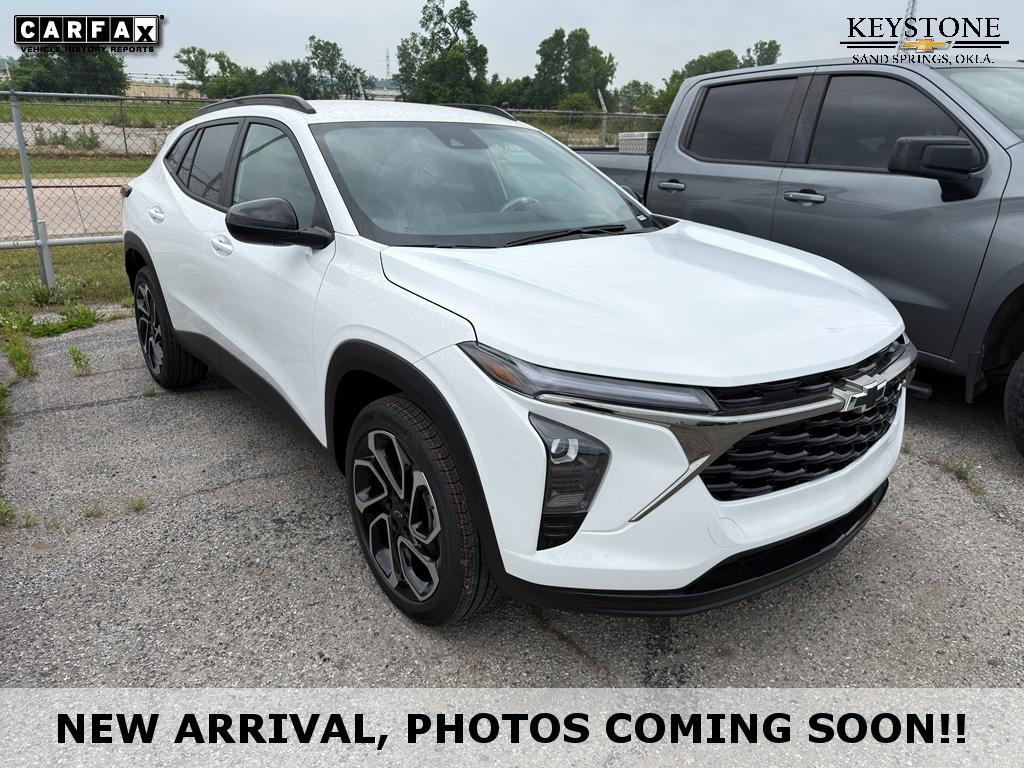 New 2026 Chevrolet Trax FWD 2RS