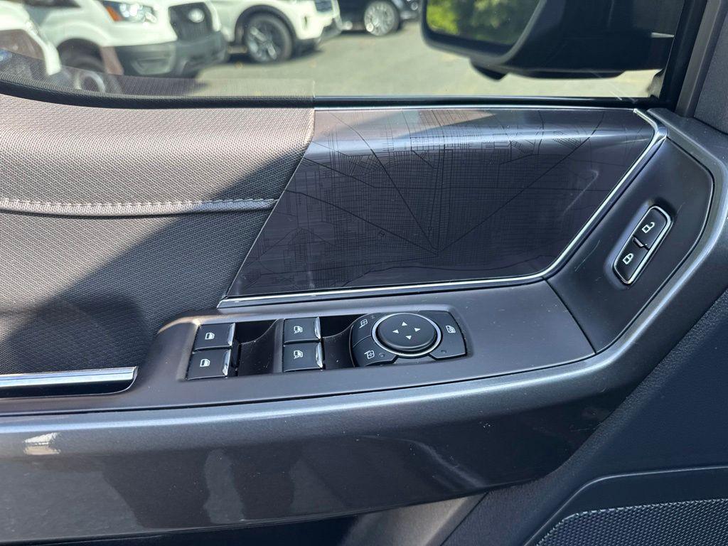 2023 FORD F-150 XLT 缩略图 12