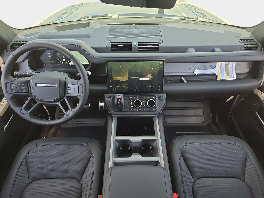 صورة 9 لـ 2026 LAND Rover DEFENDER X