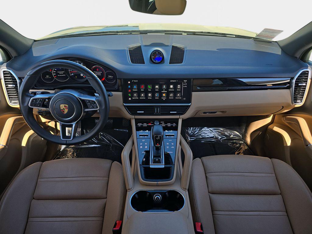 PORSCHE CAYENNE - 10