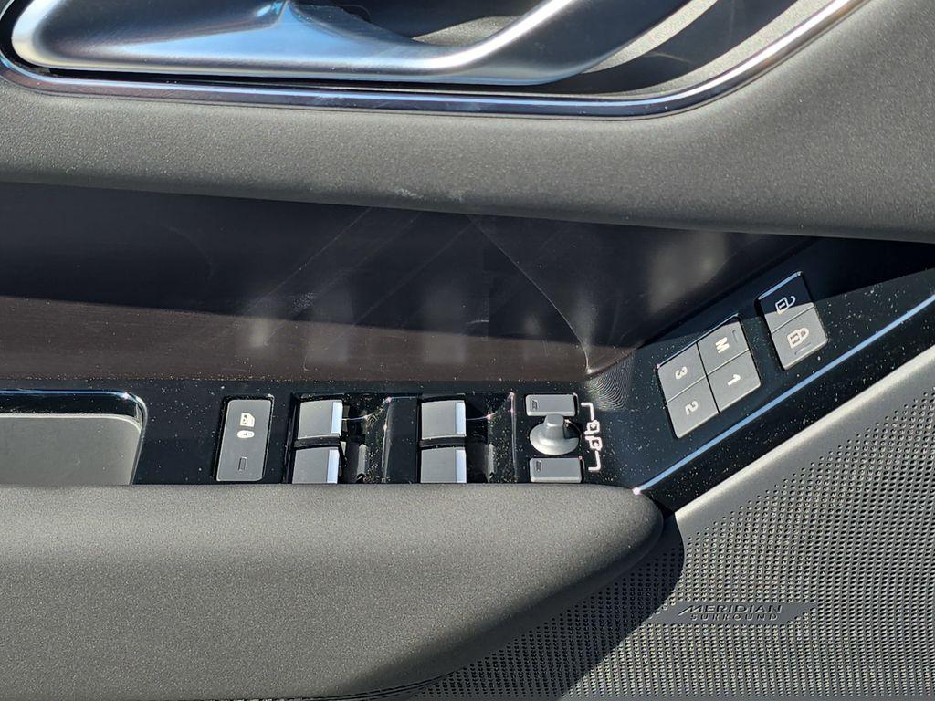 2026 LAND Rover RANGE ROVER VELAR DYNAMIC SE 缩略图 28
