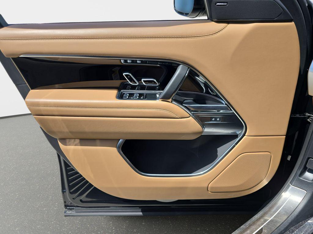 صورة مصغرة 29 لـ 2025 LAND Rover RANGE ROVER SE