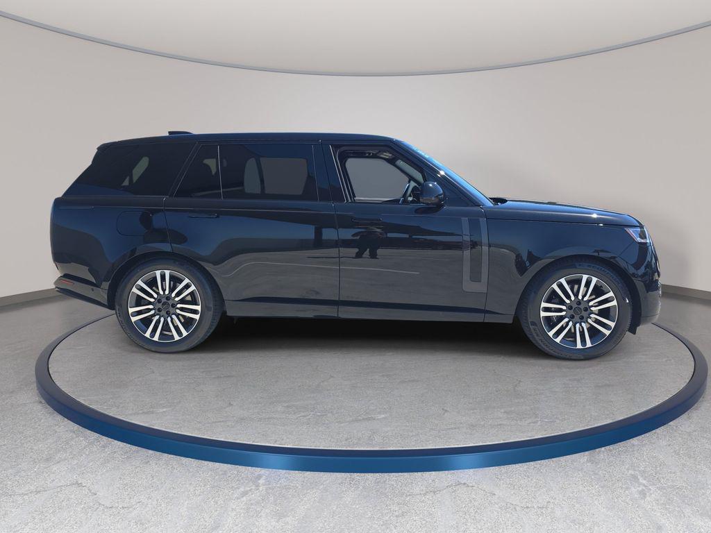 2026 LAND Rover RANGE ROVER SE — миниатюра 4