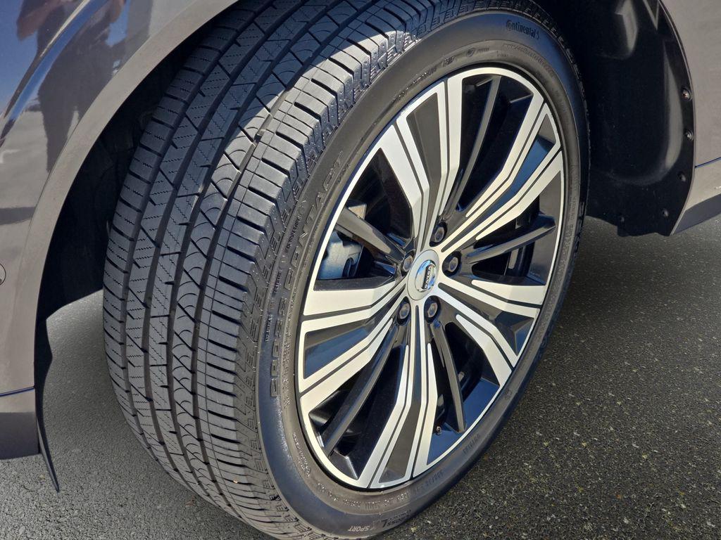 صورة مصغرة 36 لـ 2023 Volvo XC60 B5 ULTIMATE BRIGHT THEME