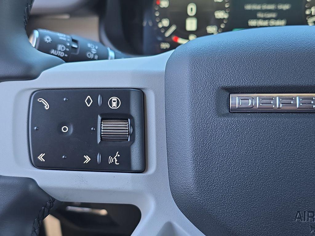 2026 LAND Rover DEFENDER X-DYNAMIC SE 缩略图 17