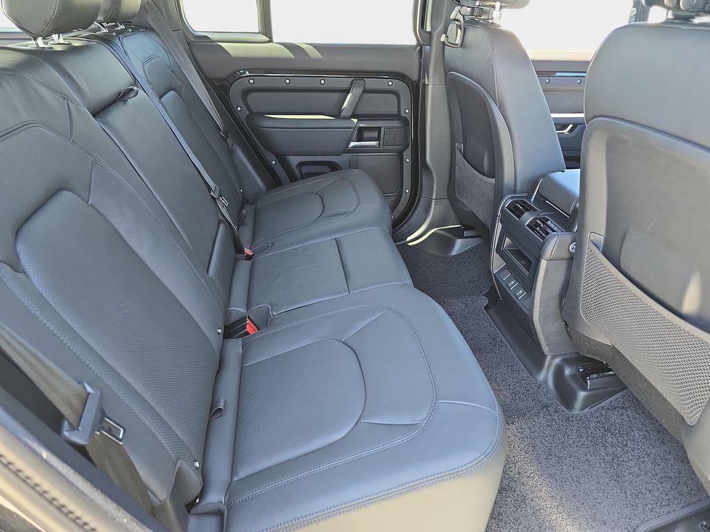 2026 LAND Rover DEFENDER X-DYNAMIC SE 缩略图 11