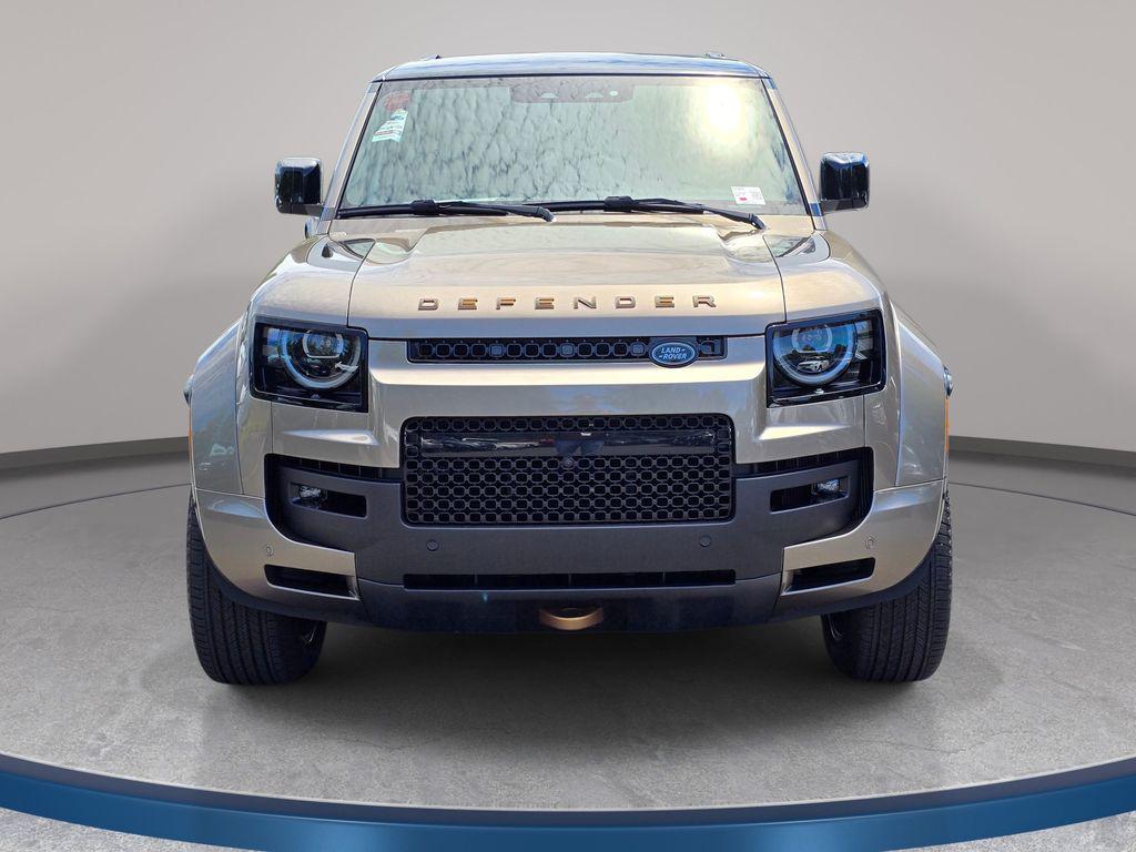 2026 LAND Rover DEFENDER OCTA 照片 2