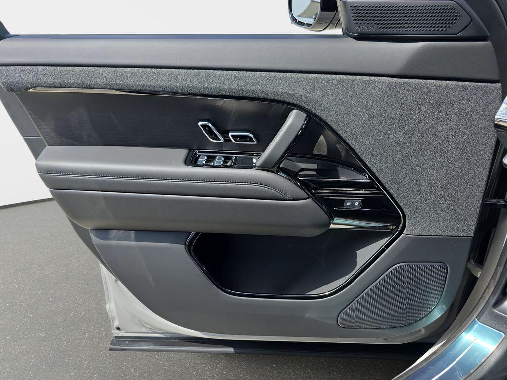 2026 LAND Rover RANGE ROVER SPORT SE — миниатюра 28