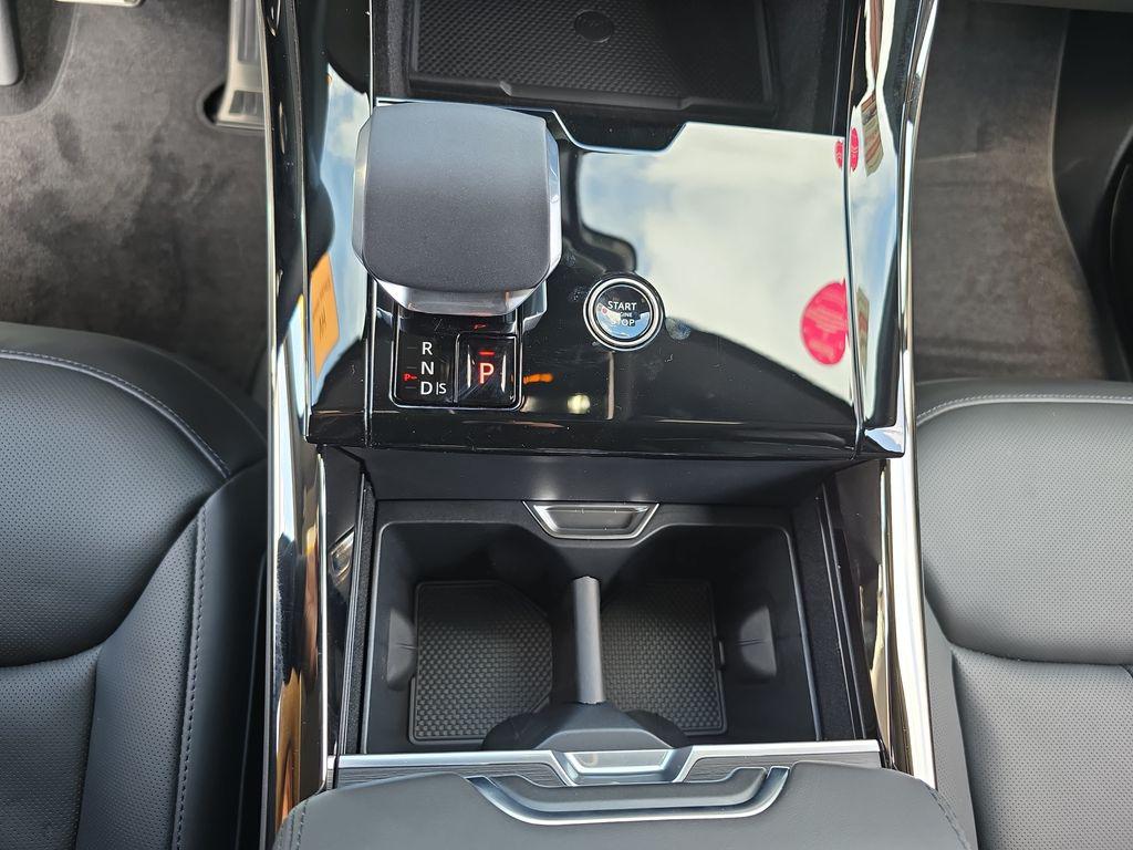 2026 LAND Rover RANGE ROVER SPORT SE — миниатюра 26