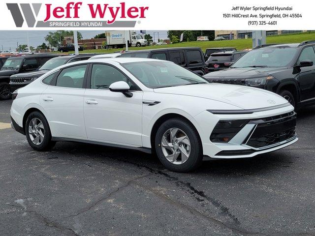 New 2026 Hyundai SONATA SE