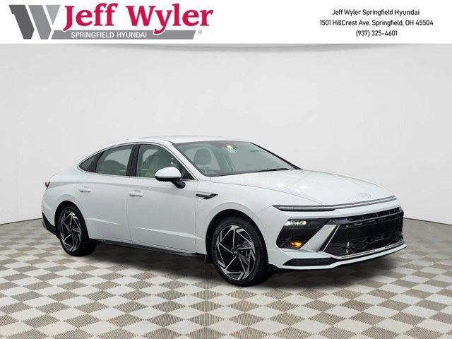 New 2026 Hyundai SONATA SEL Sport