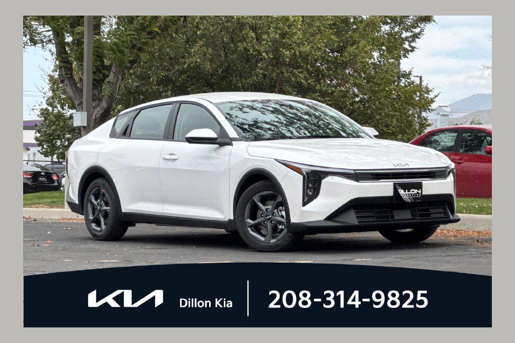 New 2026 Kia K4 LXS