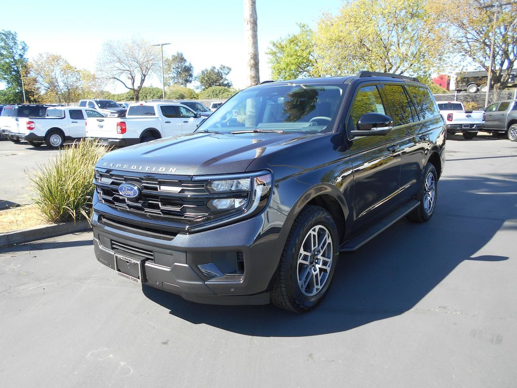 New 2026 Ford Expedition Active