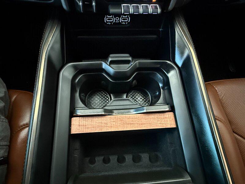 صورة مصغرة 38 لـ 2023 RAM 1500 LONGHORN