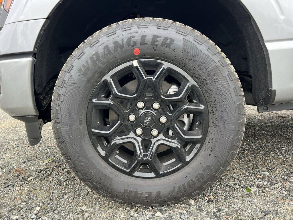 FORD F-150 STX - 9