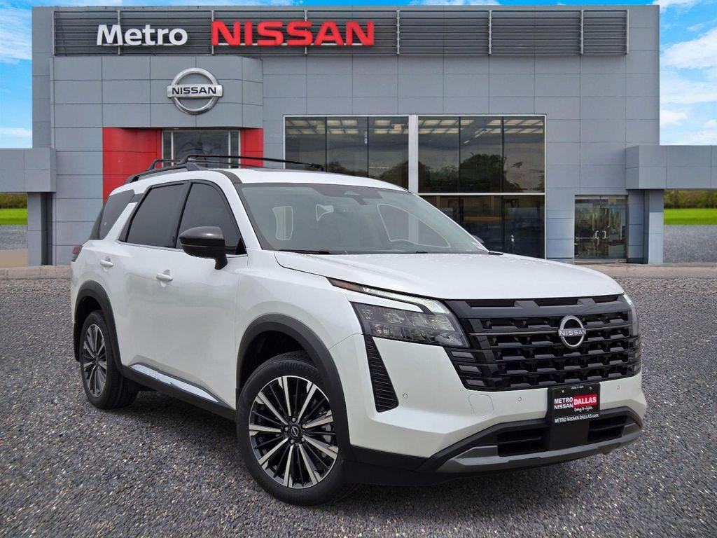 New 2026 Nissan Pathfinder Platinum