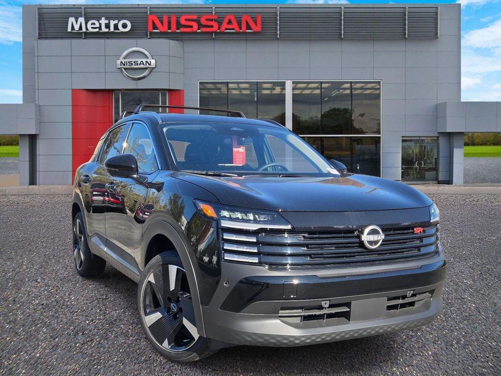 New 2026 Nissan Kicks SR