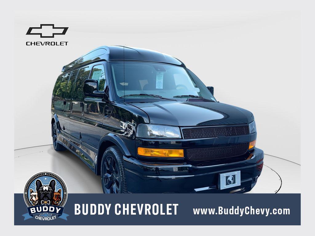 New 2026 Chevrolet Express 2500 LT