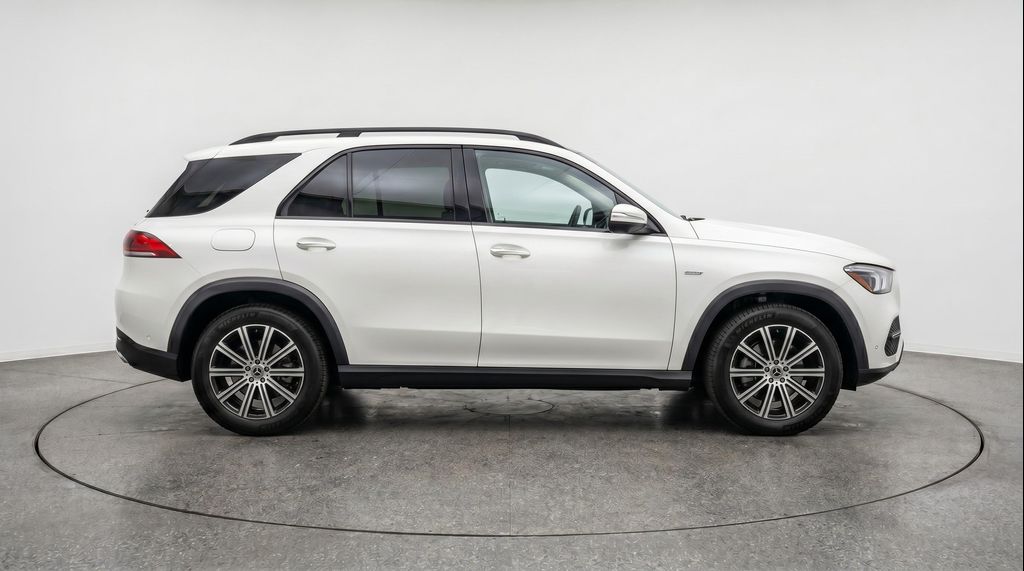 صورة مصغرة 11 لـ 2026 Mercedes-BENZ GLE