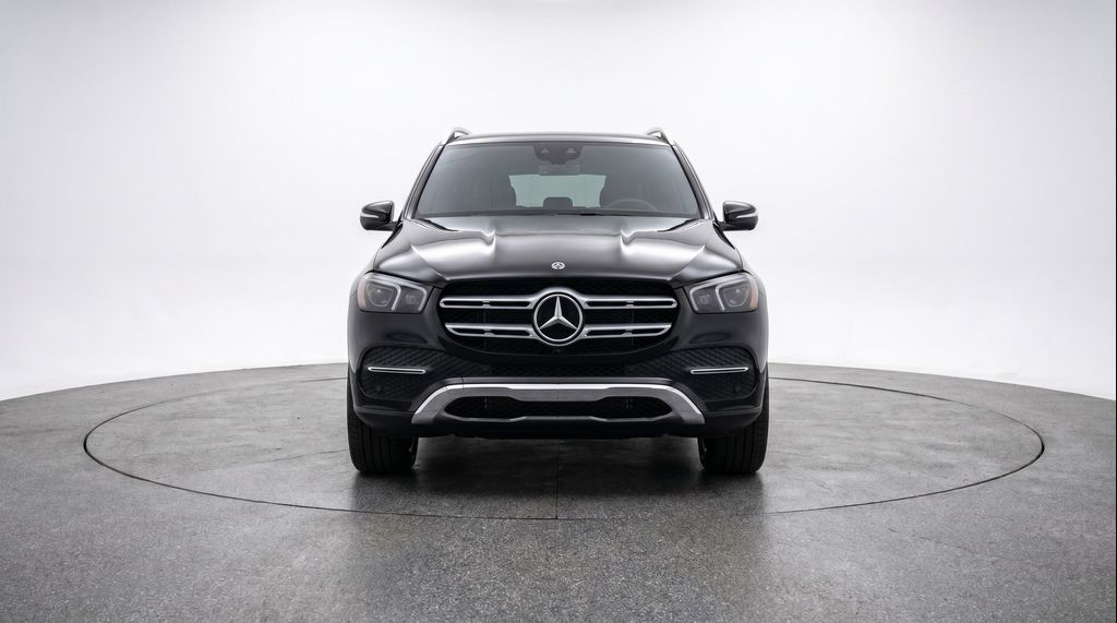 2026 Mercedes-BENZ GLE photo 2
