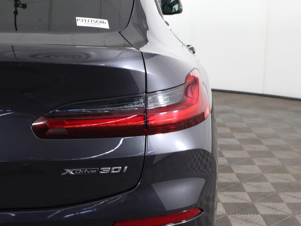 2023 BMW X4 XDRIVE30I 缩略图 19