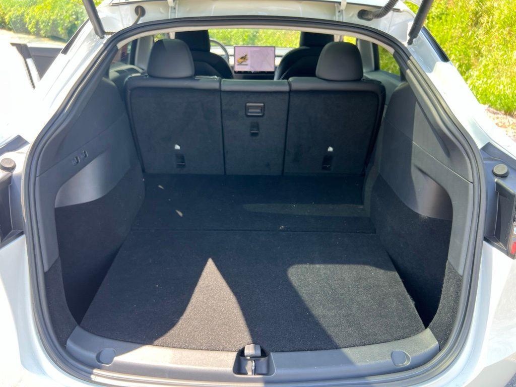 2021 Tesla MODEL Y LONG RANGE 缩略图 13